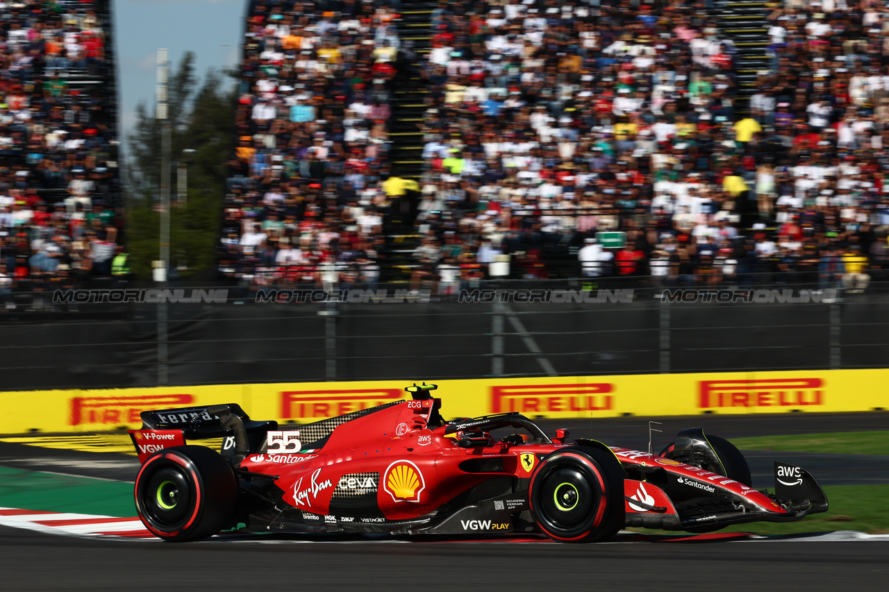 GP MESSICO, Carlos Sainz Jr (ESP) Ferrari SF-23.

28.10.2023. Formula 1 World Championship, Rd 20, Mexican Grand Prix, Mexico City, Mexico, Qualifiche Day.

 - www.xpbimages.com, EMail: requests@xpbimages.com © Copyright: Coates / XPB Images