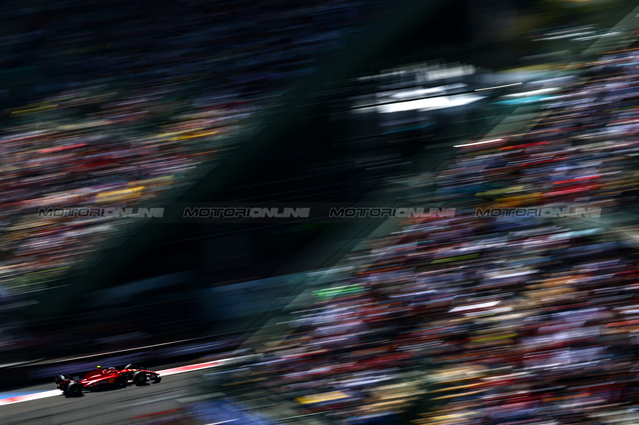 GP MESSICO, Carlos Sainz Jr (ESP), Ferrari 
28.10.2023. Formula 1 World Championship, Rd 20, Mexican Grand Prix, Mexico City, Mexico, Qualifiche Day.
- www.xpbimages.com, EMail: requests@xpbimages.com © Copyright: Charniaux / XPB Images