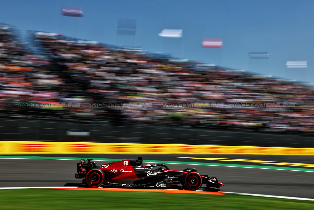 GP MESSICO, Valtteri Bottas (FIN) Alfa Romeo F1 Team C43.

28.10.2023. Formula 1 World Championship, Rd 20, Mexican Grand Prix, Mexico City, Mexico, Qualifiche Day.

 - www.xpbimages.com, EMail: requests@xpbimages.com © Copyright: Coates / XPB Images
