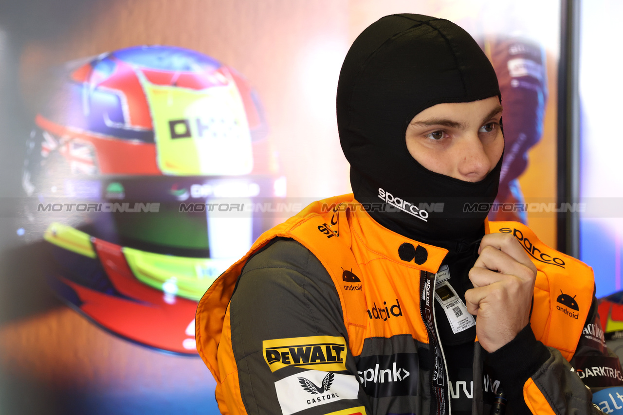 GP MESSICO, Oscar Piastri (AUS) McLaren.

28.10.2023. Formula 1 World Championship, Rd 20, Mexican Grand Prix, Mexico City, Mexico, Qualifiche Day.

- www.xpbimages.com, EMail: requests@xpbimages.com © Copyright: Bearne / XPB Images