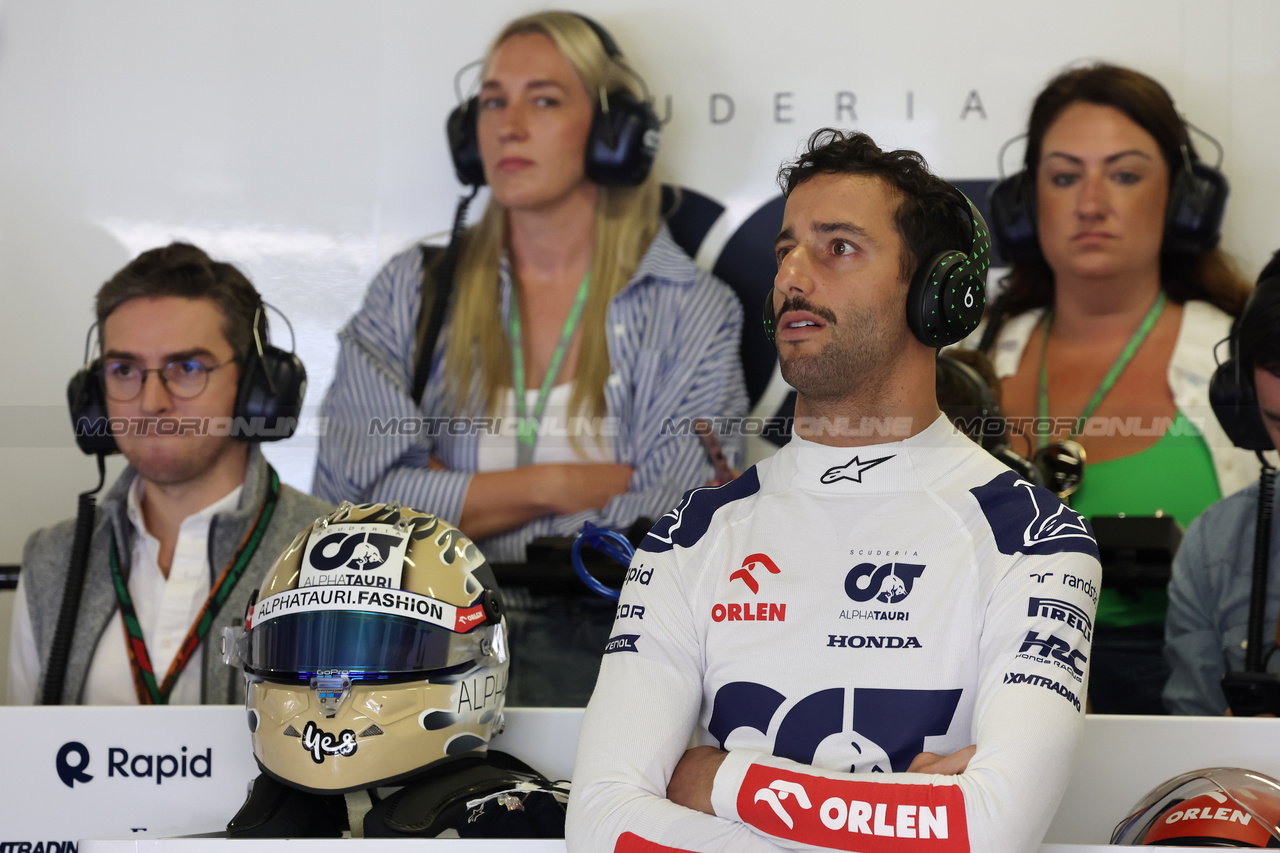 GP MESSICO, Daniel Ricciardo (AUS) AlphaTauri.

28.10.2023. Formula 1 World Championship, Rd 20, Mexican Grand Prix, Mexico City, Mexico, Qualifiche Day.

- www.xpbimages.com, EMail: requests@xpbimages.com © Copyright: Bearne / XPB Images