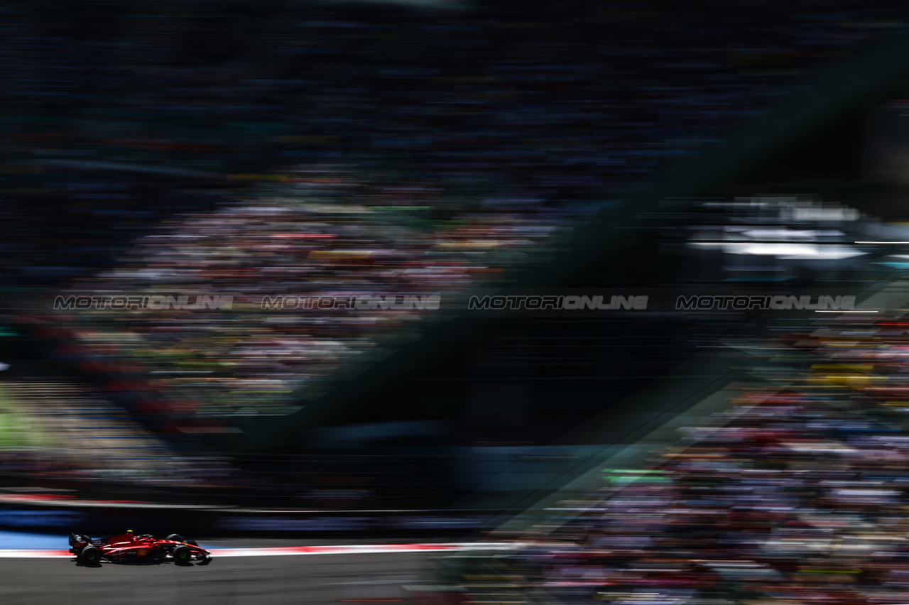 GP MESSICO, Carlos Sainz Jr (ESP), Ferrari 
28.10.2023. Formula 1 World Championship, Rd 20, Mexican Grand Prix, Mexico City, Mexico, Qualifiche Day.
- www.xpbimages.com, EMail: requests@xpbimages.com © Copyright: Charniaux / XPB Images