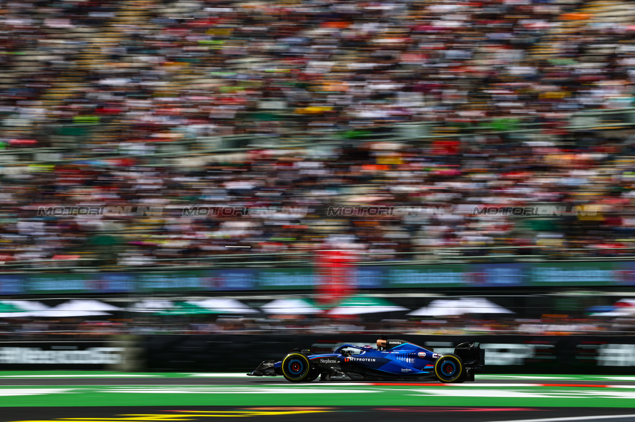GP MESSICO, Alex Albon (THA), Williams F1 Team 
27.10.2023. Formula 1 World Championship, Rd 20, Mexican Grand Prix, Mexico City, Mexico, Practice Day.
- www.xpbimages.com, EMail: requests@xpbimages.com © Copyright: Charniaux / XPB Images