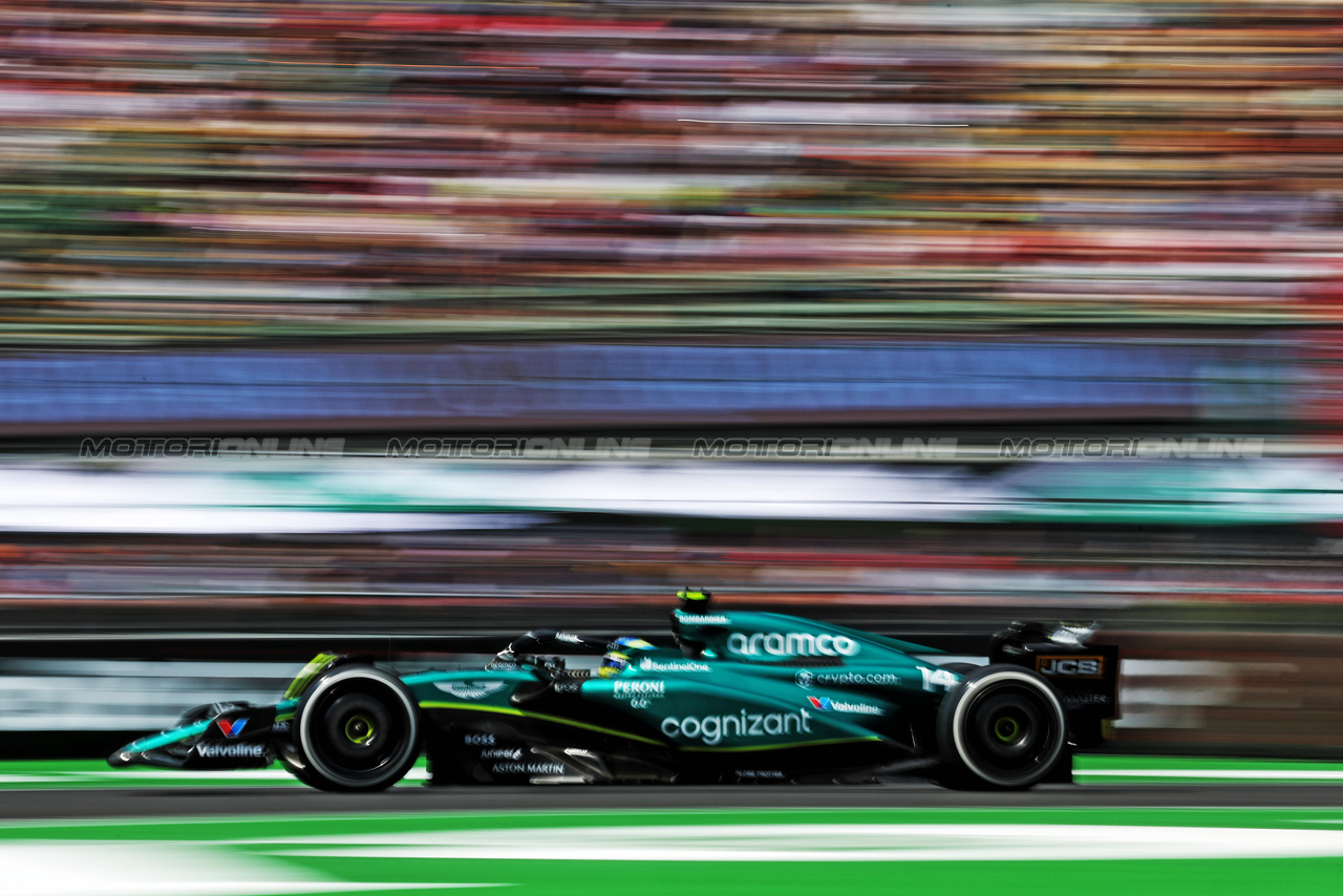 GP MESSICO, Fernando Alonso (ESP) Aston Martin F1 Team AMR23.

27.10.2023. Formula 1 World Championship, Rd 20, Mexican Grand Prix, Mexico City, Mexico, Practice Day.

- www.xpbimages.com, EMail: requests@xpbimages.com © Copyright: Moy / XPB Images