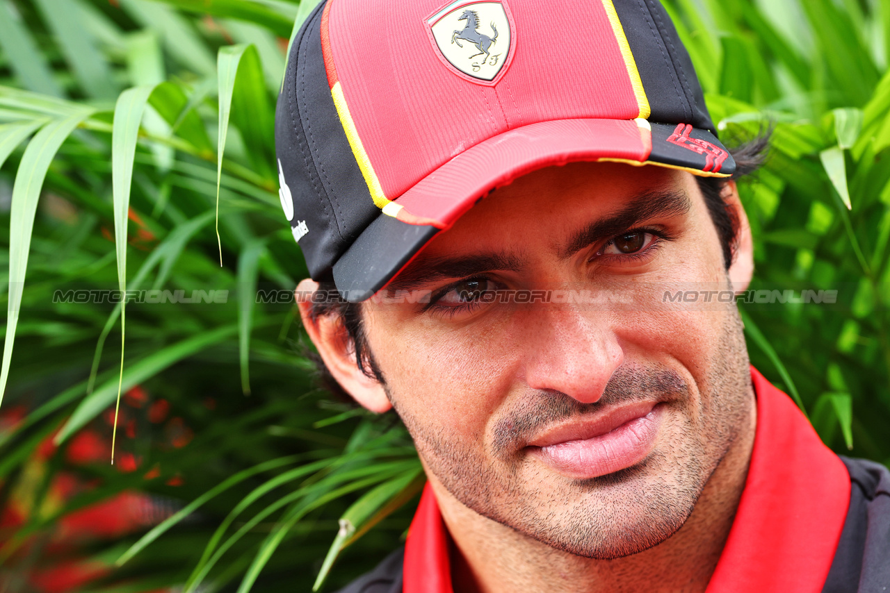 GP MESSICO, Carlos Sainz Jr (ESP) Ferrari.

27.10.2023. Formula 1 World Championship, Rd 20, Mexican Grand Prix, Mexico City, Mexico, Practice Day.

 - www.xpbimages.com, EMail: requests@xpbimages.com © Copyright: Coates / XPB Images