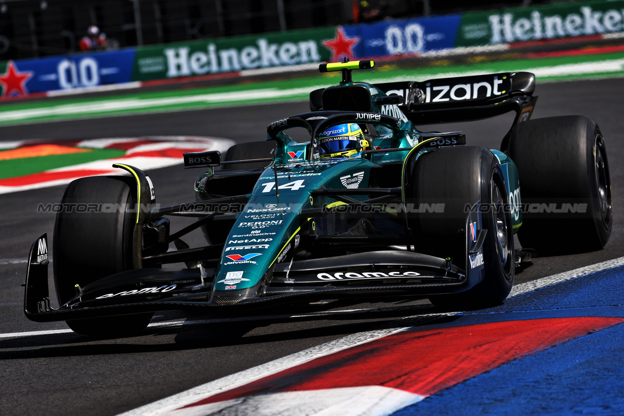 GP MESSICO, Fernando Alonso (ESP) Aston Martin F1 Team AMR23.

27.10.2023. Formula 1 World Championship, Rd 20, Mexican Grand Prix, Mexico City, Mexico, Practice Day.

- www.xpbimages.com, EMail: requests@xpbimages.com © Copyright: Moy / XPB Images