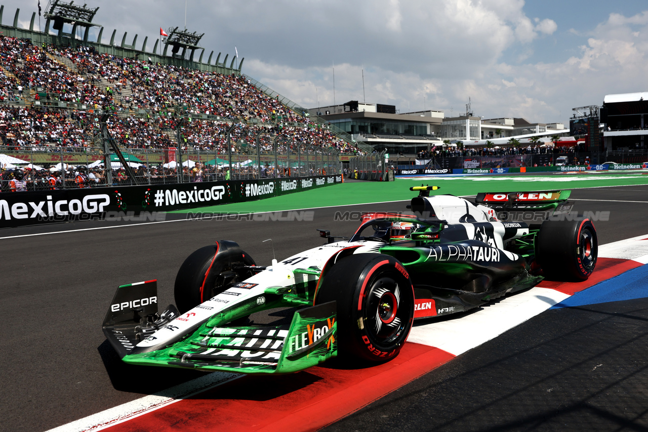 GP MESSICO, Isack Hadjar (FRA) AlphaTauri AT04 Test Driver.

27.10.2023. Formula 1 World Championship, Rd 20, Mexican Grand Prix, Mexico City, Mexico, Practice Day.

- www.xpbimages.com, EMail: requests@xpbimages.com © Copyright: Moy / XPB Images