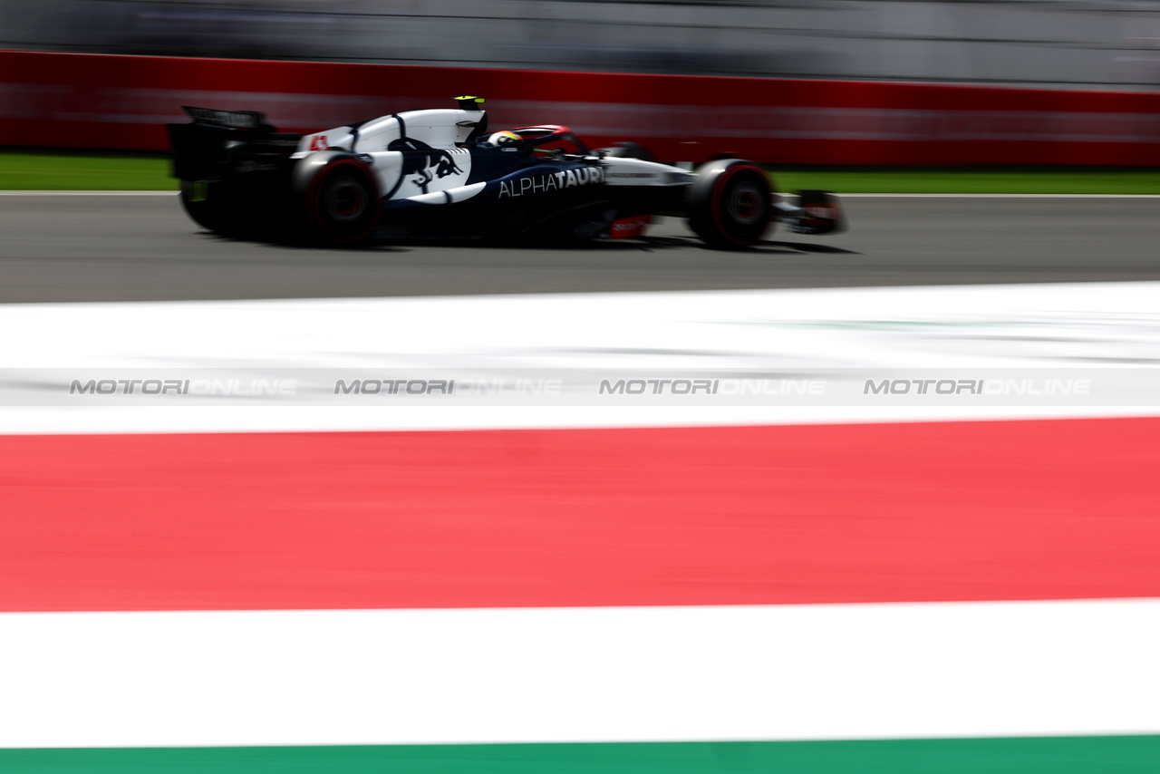 GP MESSICO, Isack Hadjar (FRA) AlphaTauri AT04 Test Driver.

27.10.2023. Formula 1 World Championship, Rd 20, Mexican Grand Prix, Mexico City, Mexico, Practice Day.

 - www.xpbimages.com, EMail: requests@xpbimages.com © Copyright: Coates / XPB Images