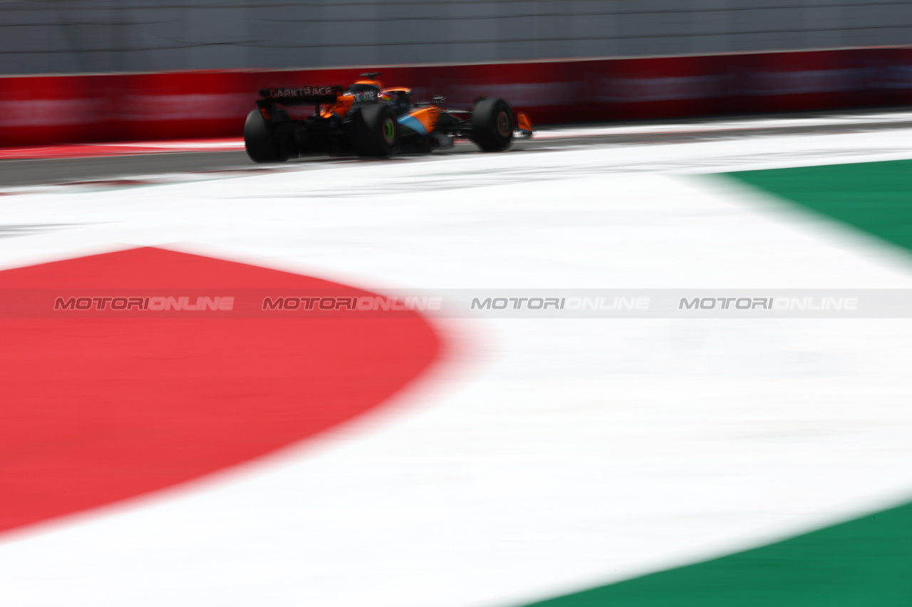 GP MESSICO, Oscar Piastri (AUS) McLaren MCL60.

27.10.2023. Formula 1 World Championship, Rd 20, Mexican Grand Prix, Mexico City, Mexico, Practice Day.

 - www.xpbimages.com, EMail: requests@xpbimages.com © Copyright: Coates / XPB Images