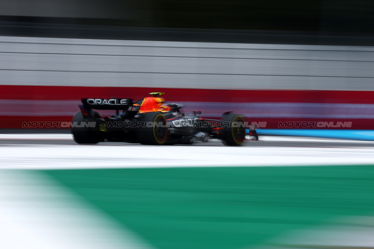 GP MESSICO, Sergio Perez (MEX) Red Bull Racing RB19.

27.10.2023. Formula 1 World Championship, Rd 20, Mexican Grand Prix, Mexico City, Mexico, Practice Day.

 - www.xpbimages.com, EMail: requests@xpbimages.com © Copyright: Coates / XPB Images