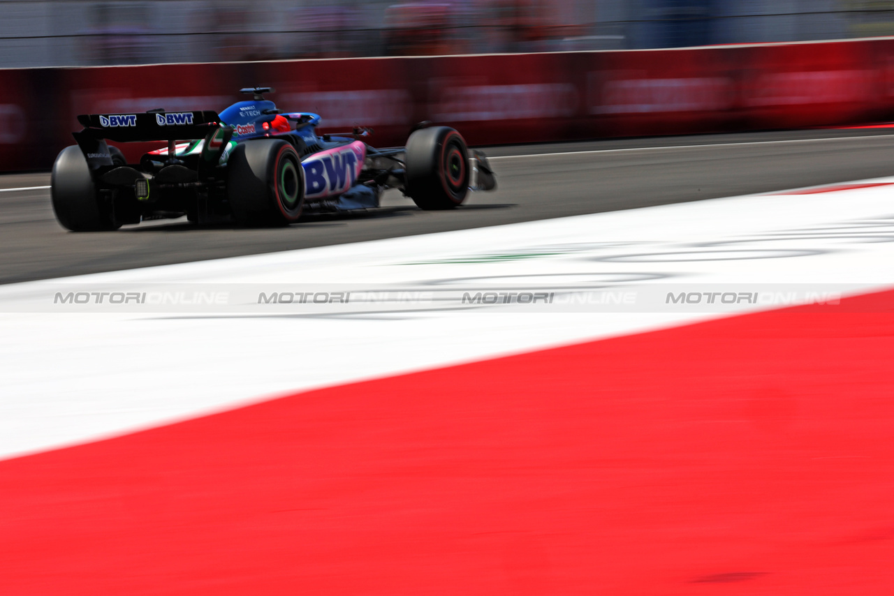 GP MESSICO, Esteban Ocon (FRA) Alpine F1 Team A523.

27.10.2023. Formula 1 World Championship, Rd 20, Mexican Grand Prix, Mexico City, Mexico, Practice Day.

 - www.xpbimages.com, EMail: requests@xpbimages.com © Copyright: Coates / XPB Images