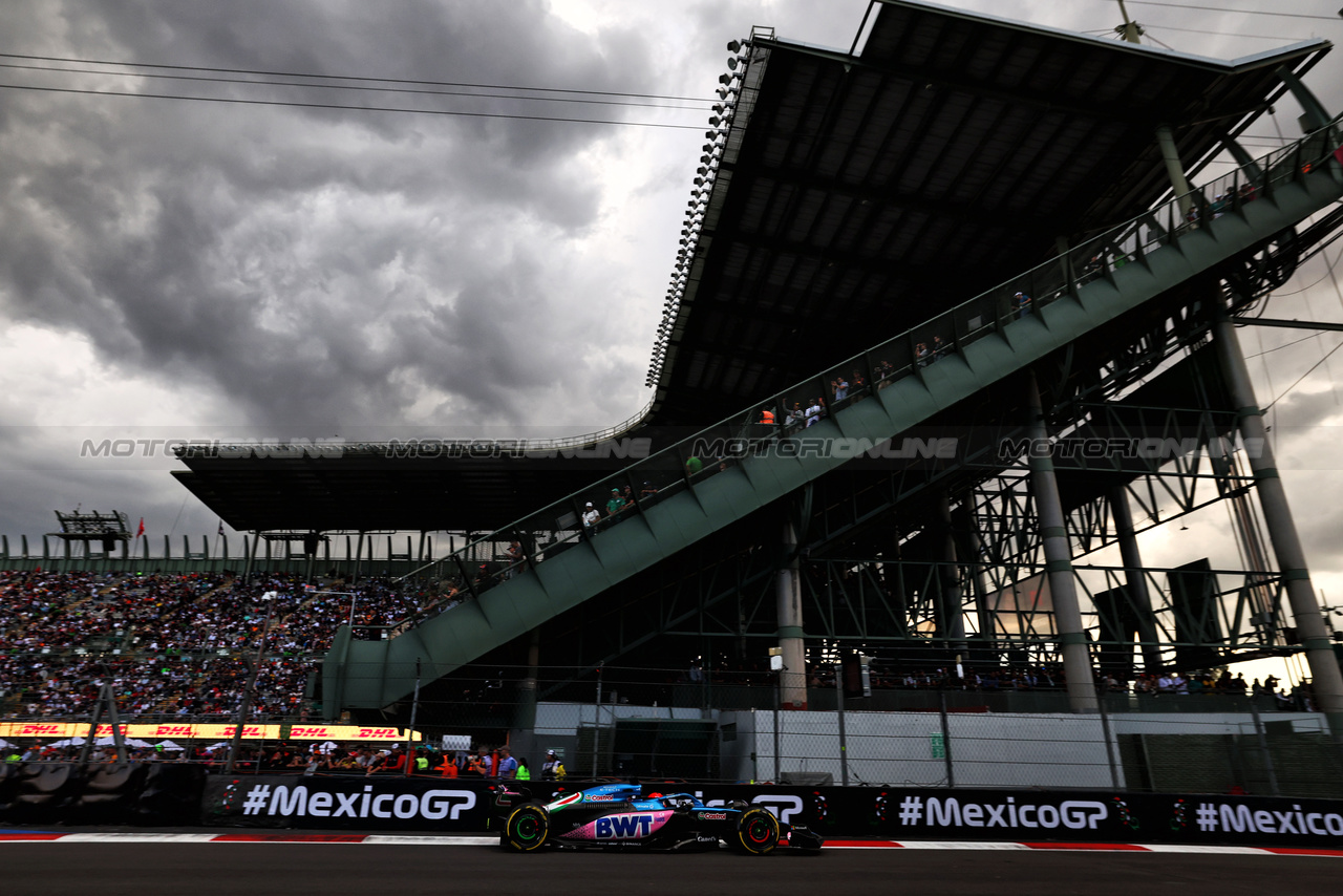 GP MESSICO, Esteban Ocon (FRA) Alpine F1 Team A523.

27.10.2023. Formula 1 World Championship, Rd 20, Mexican Grand Prix, Mexico City, Mexico, Practice Day.

 - www.xpbimages.com, EMail: requests@xpbimages.com © Copyright: Coates / XPB Images