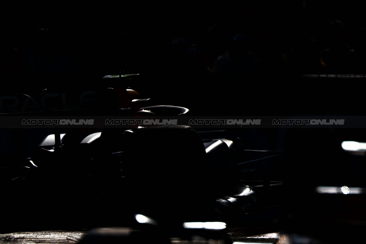GP MESSICO, Sergio Perez (MEX) Red Bull Racing RB19.

27.10.2023. Formula 1 World Championship, Rd 20, Mexican Grand Prix, Mexico City, Mexico, Practice Day.

 - www.xpbimages.com, EMail: requests@xpbimages.com © Copyright: Coates / XPB Images