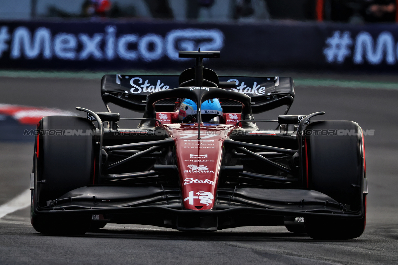 GP MESSICO, Valtteri Bottas (FIN) Alfa Romeo F1 Team C43.

27.10.2023. Formula 1 World Championship, Rd 20, Mexican Grand Prix, Mexico City, Mexico, Practice Day.

 - www.xpbimages.com, EMail: requests@xpbimages.com © Copyright: Coates / XPB Images