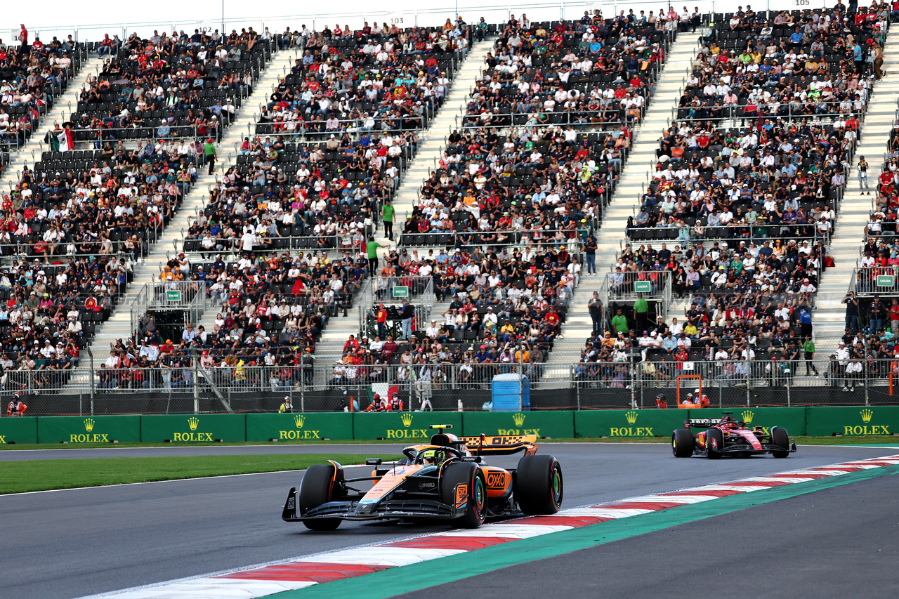GP MESSICO, Lando Norris (GBR) McLaren MCL60.

27.10.2023. Formula 1 World Championship, Rd 20, Mexican Grand Prix, Mexico City, Mexico, Practice Day.

- www.xpbimages.com, EMail: requests@xpbimages.com © Copyright: Moy / XPB Images