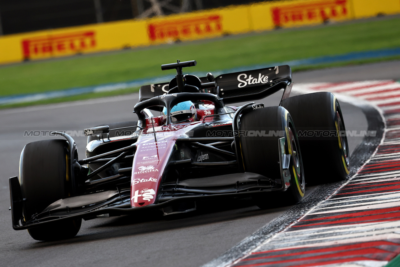 GP MESSICO, Valtteri Bottas (FIN) Alfa Romeo F1 Team C43.

27.10.2023. Formula 1 World Championship, Rd 20, Mexican Grand Prix, Mexico City, Mexico, Practice Day.

- www.xpbimages.com, EMail: requests@xpbimages.com © Copyright: Moy / XPB Images