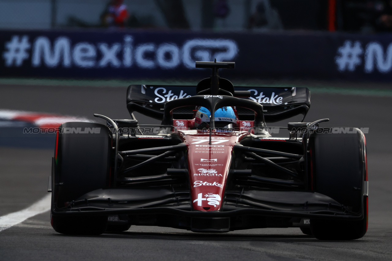 GP MESSICO, Valtteri Bottas (FIN) Alfa Romeo F1 Team C43.

27.10.2023. Formula 1 World Championship, Rd 20, Mexican Grand Prix, Mexico City, Mexico, Practice Day.

 - www.xpbimages.com, EMail: requests@xpbimages.com © Copyright: Coates / XPB Images