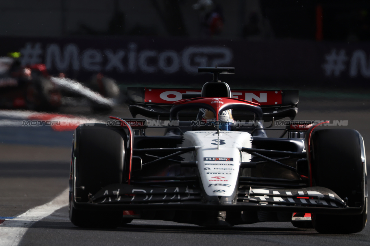 GP MESSICO, Daniel Ricciardo (AUS) AlphaTauri AT04.

27.10.2023. Formula 1 World Championship, Rd 20, Mexican Grand Prix, Mexico City, Mexico, Practice Day.

 - www.xpbimages.com, EMail: requests@xpbimages.com © Copyright: Coates / XPB Images