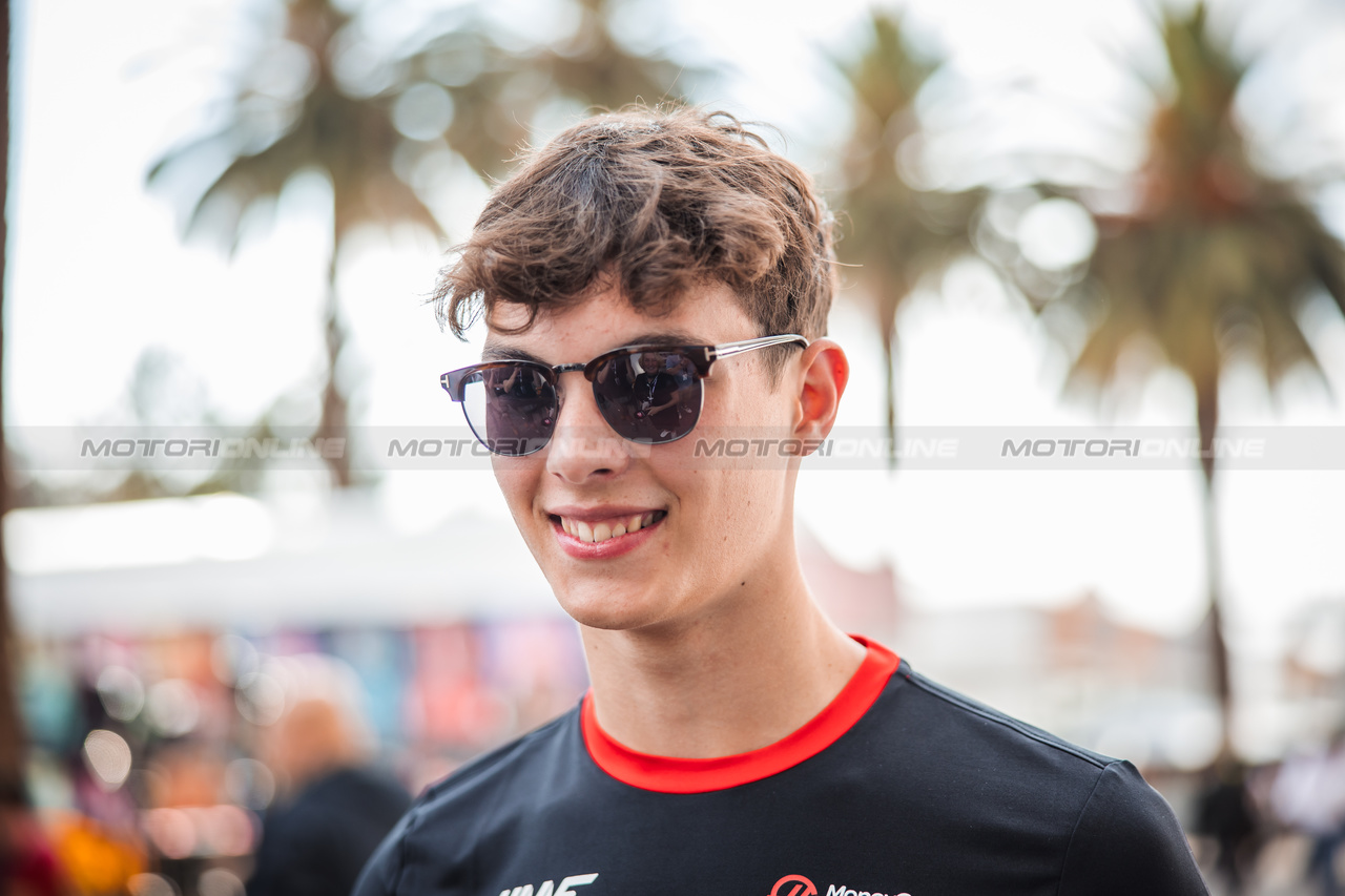 GP MESSICO, Oliver Bearman (GBR) Haas F1 Team Test Driver.

27.10.2023. Formula 1 World Championship, Rd 20, Mexican Grand Prix, Mexico City, Mexico, Practice Day.

- www.xpbimages.com, EMail: requests@xpbimages.com © Copyright: Bearne / XPB Images