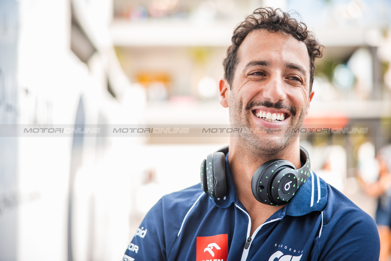 GP MESSICO, Daniel Ricciardo (AUS) AlphaTauri.

27.10.2023. Formula 1 World Championship, Rd 20, Mexican Grand Prix, Mexico City, Mexico, Practice Day.

- www.xpbimages.com, EMail: requests@xpbimages.com © Copyright: Bearne / XPB Images