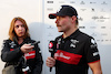 GP MESSICO, Valtteri Bottas (FIN) Alfa Romeo F1 Team with the media.
27.10.2023. Formula 1 World Championship, Rd 20, Mexican Grand Prix, Mexico City, Mexico, Practice Day.
- www.xpbimages.com, EMail: requests@xpbimages.com © Copyright: Bearne / XPB Images