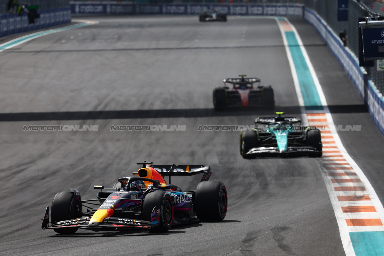 GP MIAMI, Max Verstappen (NLD) Red Bull Racing RB19.

07.05.2023. Formula 1 World Championship, Rd 5, Miami Grand Prix, Miami, Florida, USA, Gara Day.

- www.xpbimages.com, EMail: requests@xpbimages.com ¬© Copyright: Batchelor / XPB Images