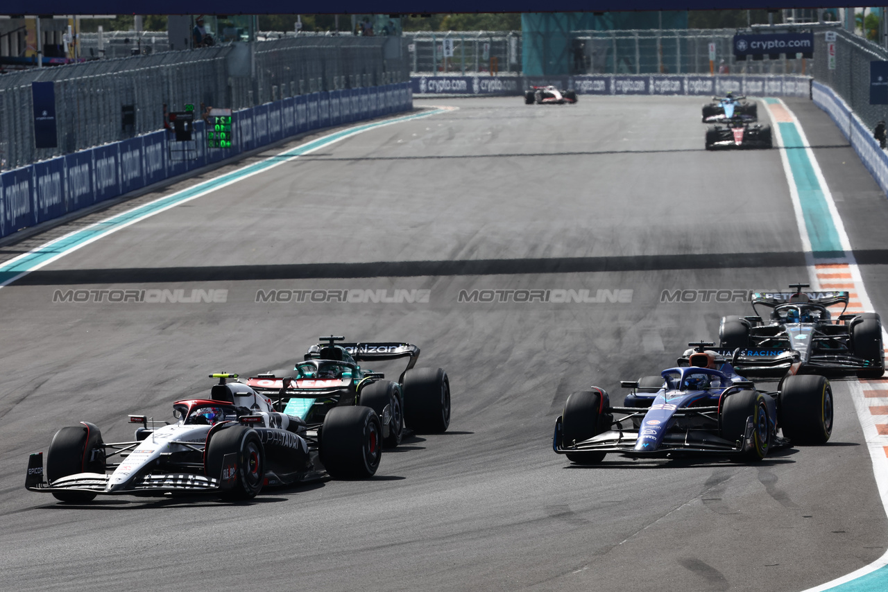 GP MIAMI, Yuki Tsunoda (JPN) AlphaTauri AT04.

07.05.2023. Formula 1 World Championship, Rd 5, Miami Grand Prix, Miami, Florida, USA, Gara Day.

- www.xpbimages.com, EMail: requests@xpbimages.com ¬© Copyright: Batchelor / XPB Images