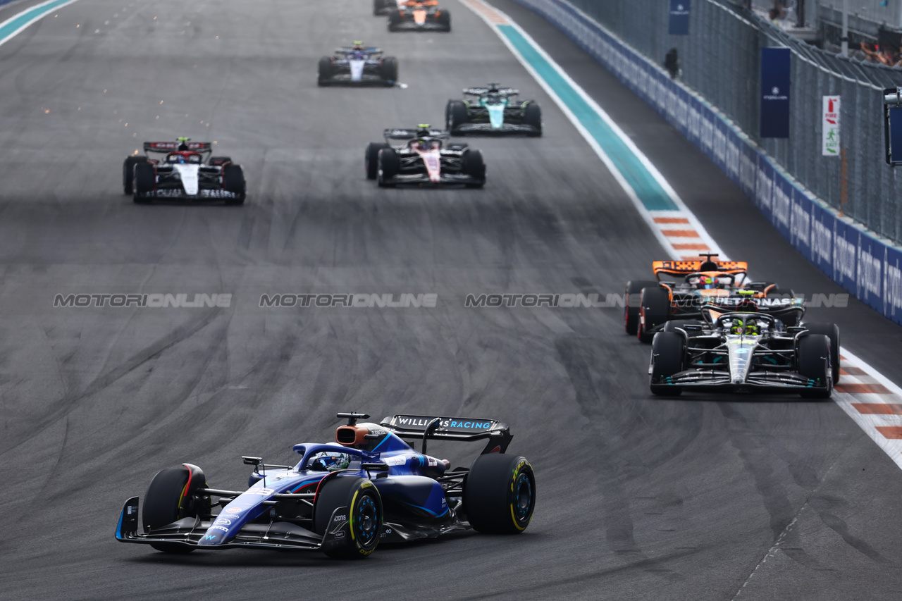 GP MIAMI, Alexander Albon (THA) Williams Racing FW45.

07.05.2023. Formula 1 World Championship, Rd 5, Miami Grand Prix, Miami, Florida, USA, Gara Day.

- www.xpbimages.com, EMail: requests@xpbimages.com ¬© Copyright: Batchelor / XPB Images