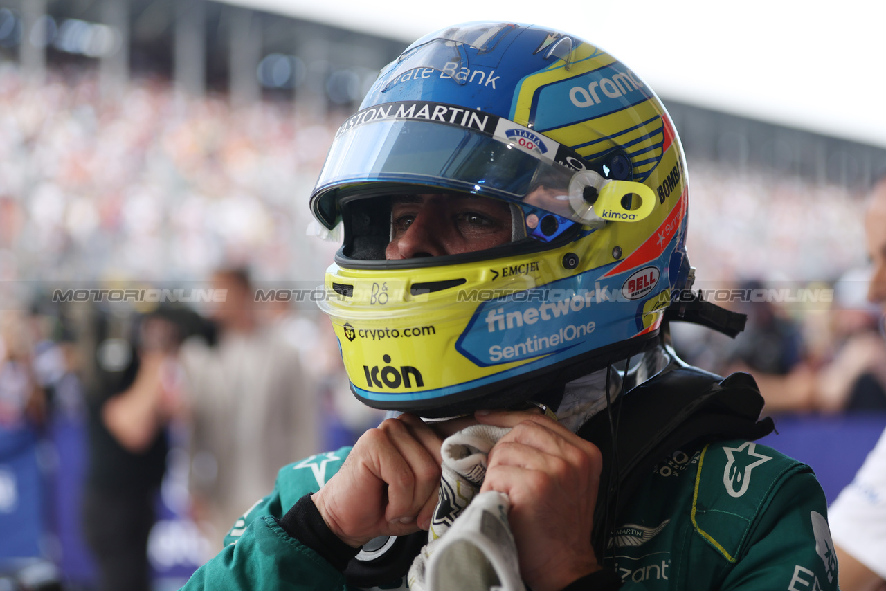 GP MIAMI, Third placed Fernando Alonso (ESP) Aston Martin F1 Team in parc ferme.

07.05.2023. Formula 1 World Championship, Rd 5, Miami Grand Prix, Miami, Florida, USA, Gara Day.

 - www.xpbimages.com, EMail: requests@xpbimages.com ¬© Copyright: Gilbert / XPB Images