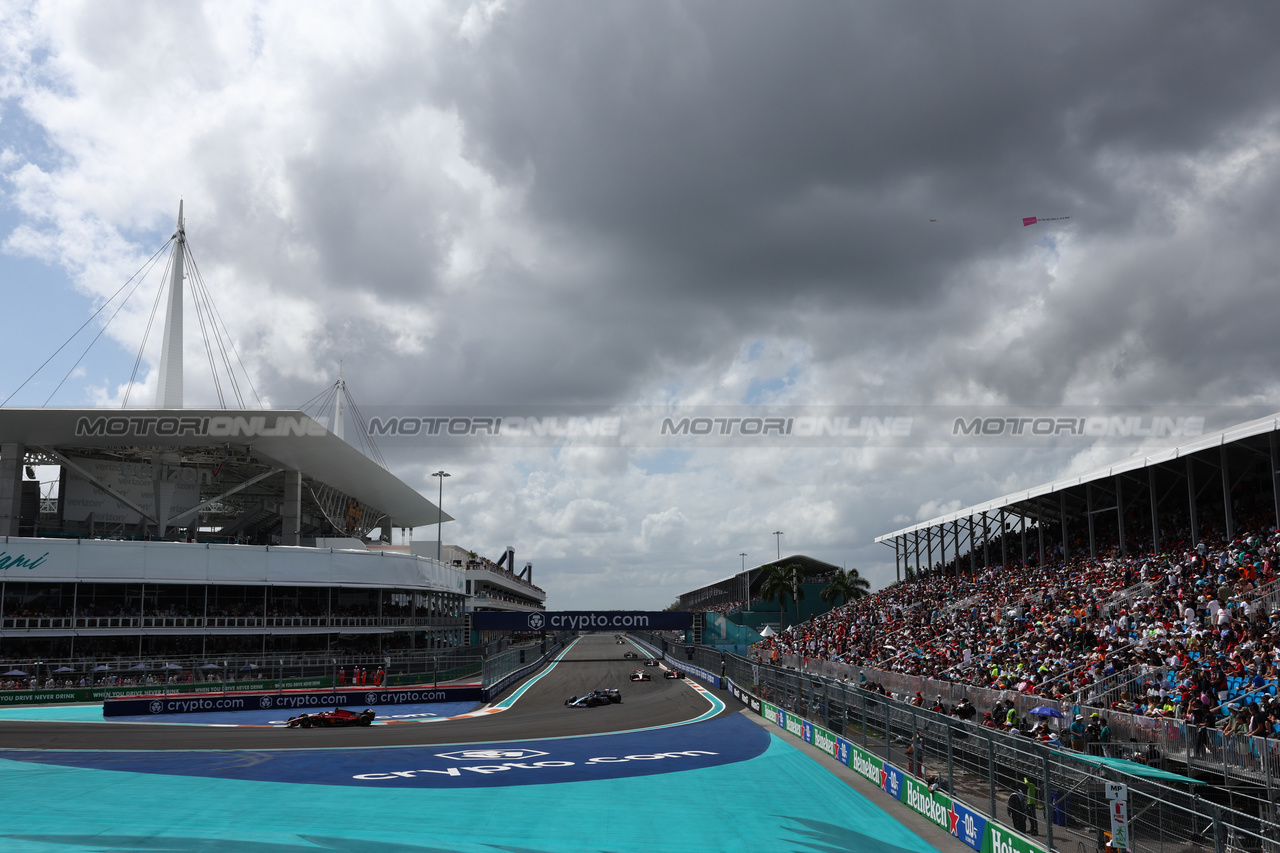 GP MIAMI, Charles Leclerc (MON) Ferrari F1-23.
07.05.2023. Formula 1 World Championship, Rd 5, Miami Grand Prix, Miami, Florida, USA, Gara Day.
- www.xpbimages.com, EMail: requests@xpbimages.com ¬© Copyright: Batchelor / XPB Images