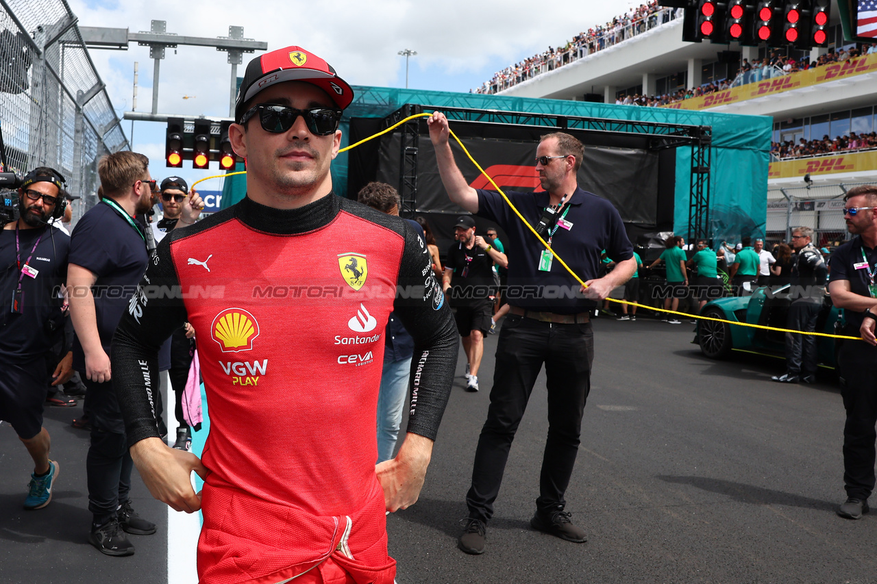 GP MIAMI, Carlos Sainz Jr (ESP) Ferrari.
07.05.2023. Formula 1 World Championship, Rd 5, Miami Grand Prix, Miami, Florida, USA, Gara Day.
- www.xpbimages.com, EMail: requests@xpbimages.com ¬© Copyright: Batchelor / XPB Images