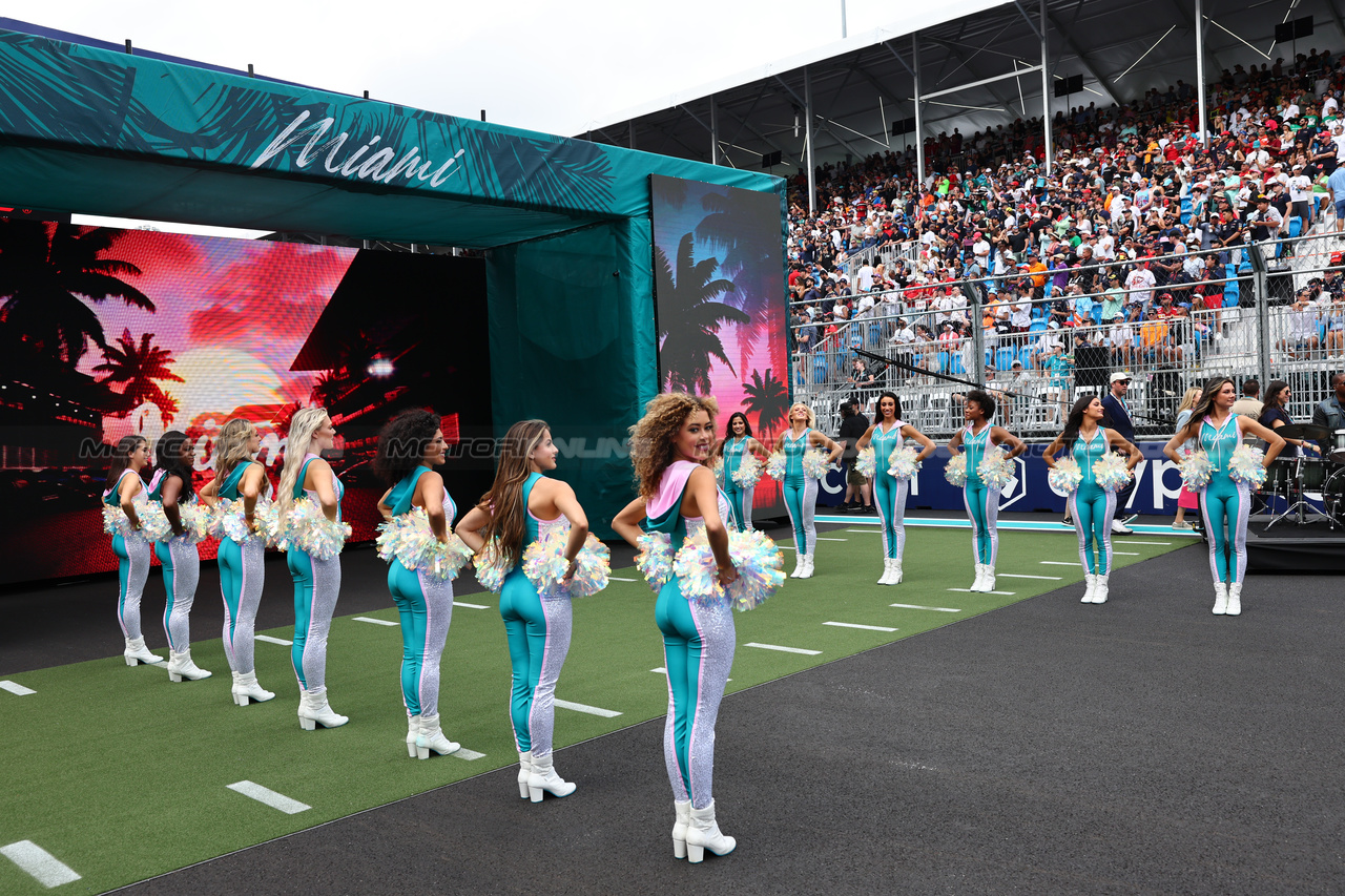 GP MIAMI, Cheerleaders.
07.05.2023. Formula 1 World Championship, Rd 5, Miami Grand Prix, Miami, Florida, USA, Gara Day.
- www.xpbimages.com, EMail: requests@xpbimages.com ¬© Copyright: Batchelor / XPB Images