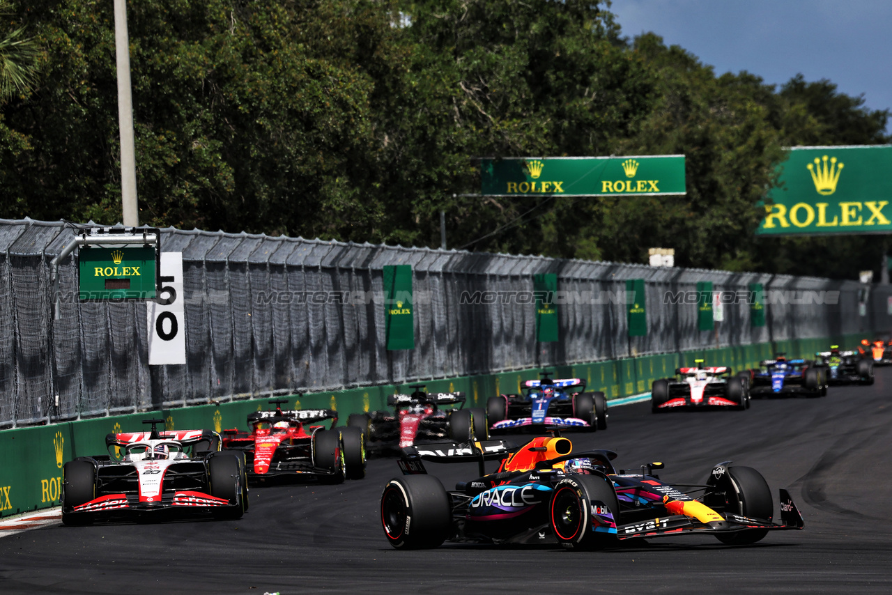 GP MIAMI, Max Verstappen (NLD) Red Bull Racing RB19.

07.05.2023. Formula 1 World Championship, Rd 5, Miami Grand Prix, Miami, Florida, USA, Gara Day.

- www.xpbimages.com, EMail: requests@xpbimages.com ¬© Copyright: Moy / XPB Images