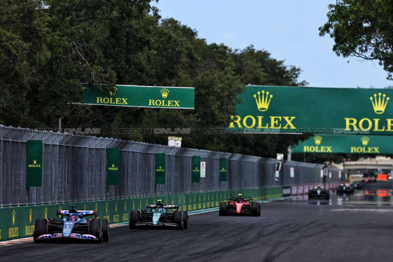 GP MIAMI, Esteban Ocon (FRA) Alpine F1 Team A523.

07.05.2023. Formula 1 World Championship, Rd 5, Miami Grand Prix, Miami, Florida, USA, Gara Day.

- www.xpbimages.com, EMail: requests@xpbimages.com ¬© Copyright: Moy / XPB Images