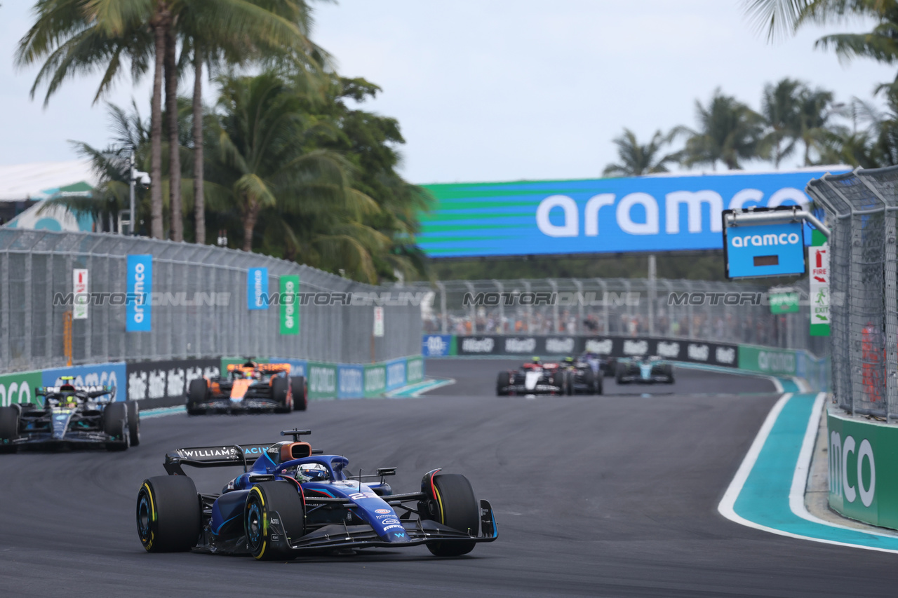 GP MIAMI, Alexander Albon (THA) Williams Racing FW45.

07.05.2023. Formula 1 World Championship, Rd 5, Miami Grand Prix, Miami, Florida, USA, Gara Day.

- www.xpbimages.com, EMail: requests@xpbimages.com ¬© Copyright: Bearne / XPB Images