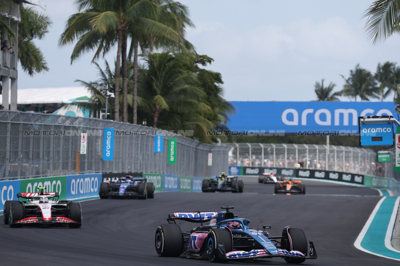 GP MIAMI, Esteban Ocon (FRA) Alpine F1 Team A523.

07.05.2023. Formula 1 World Championship, Rd 5, Miami Grand Prix, Miami, Florida, USA, Gara Day.

- www.xpbimages.com, EMail: requests@xpbimages.com ¬© Copyright: Bearne / XPB Images