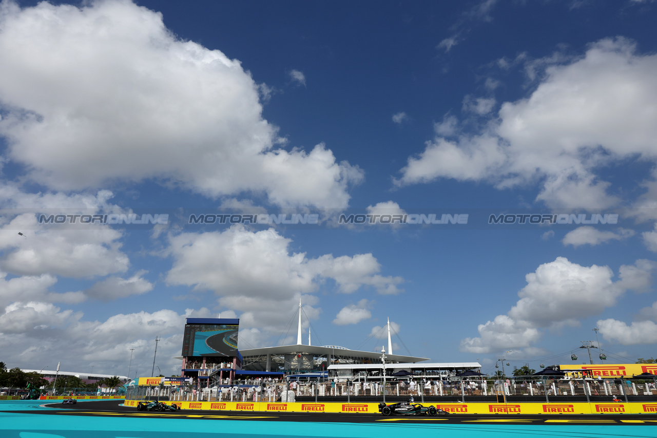 GP MIAMI, George Russell (GBR) Mercedes AMG F1 W14.

07.05.2023. Formula 1 World Championship, Rd 5, Miami Grand Prix, Miami, Florida, USA, Gara Day.

- www.xpbimages.com, EMail: requests@xpbimages.com ¬© Copyright: Bearne / XPB Images