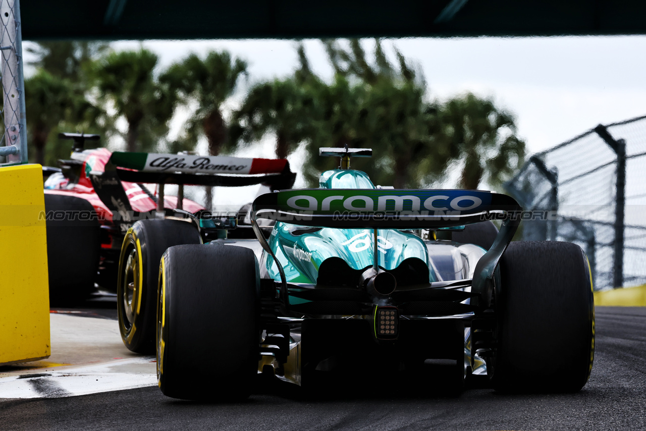 GP MIAMI, Lance Stroll (CDN) Aston Martin F1 Team AMR23.

07.05.2023. Formula 1 World Championship, Rd 5, Miami Grand Prix, Miami, Florida, USA, Gara Day.

 - www.xpbimages.com, EMail: requests@xpbimages.com ¬© Copyright: Coates / XPB Images