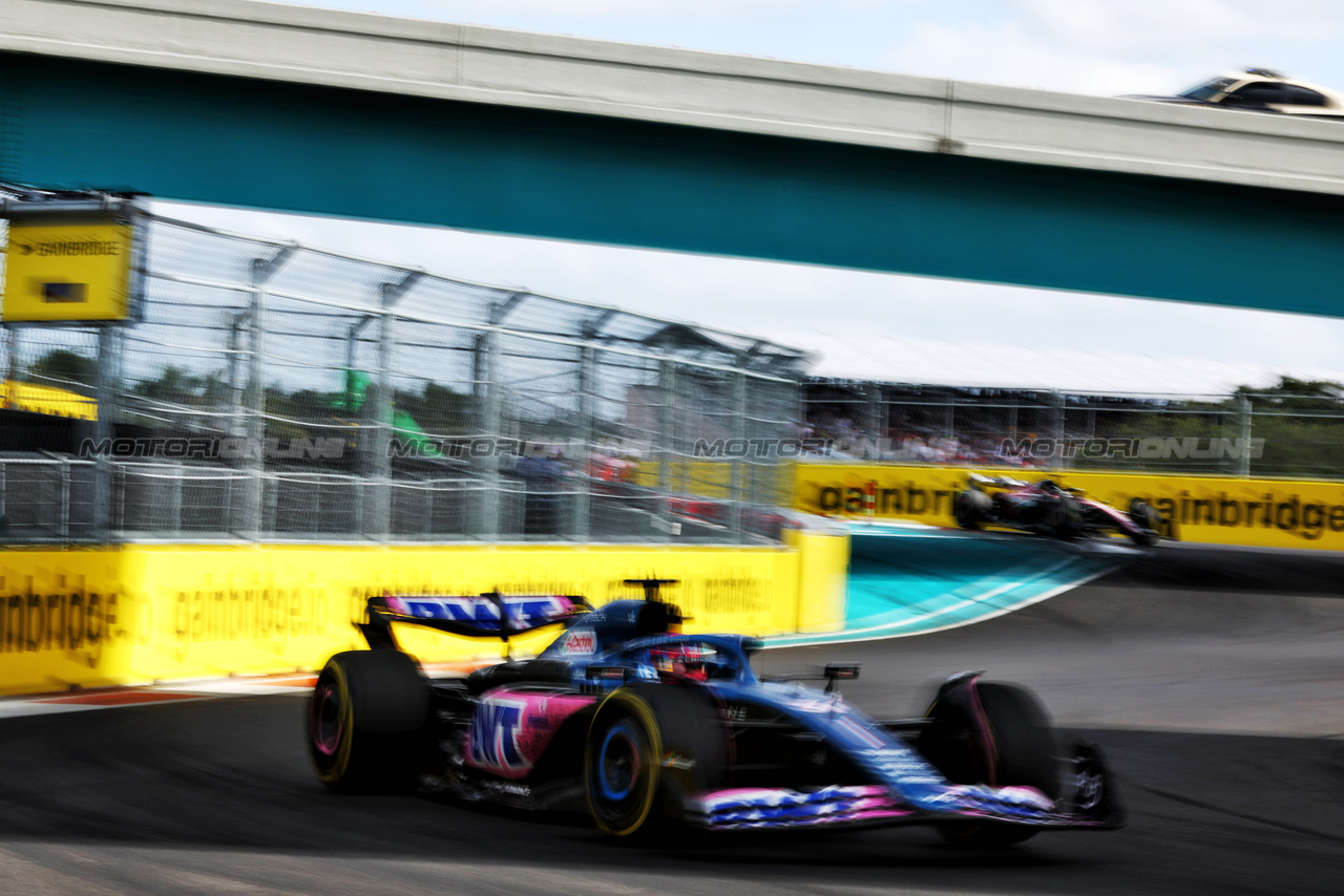 GP MIAMI, Esteban Ocon (FRA) Alpine F1 Team A523.

07.05.2023. Formula 1 World Championship, Rd 5, Miami Grand Prix, Miami, Florida, USA, Gara Day.

 - www.xpbimages.com, EMail: requests@xpbimages.com ¬© Copyright: Coates / XPB Images