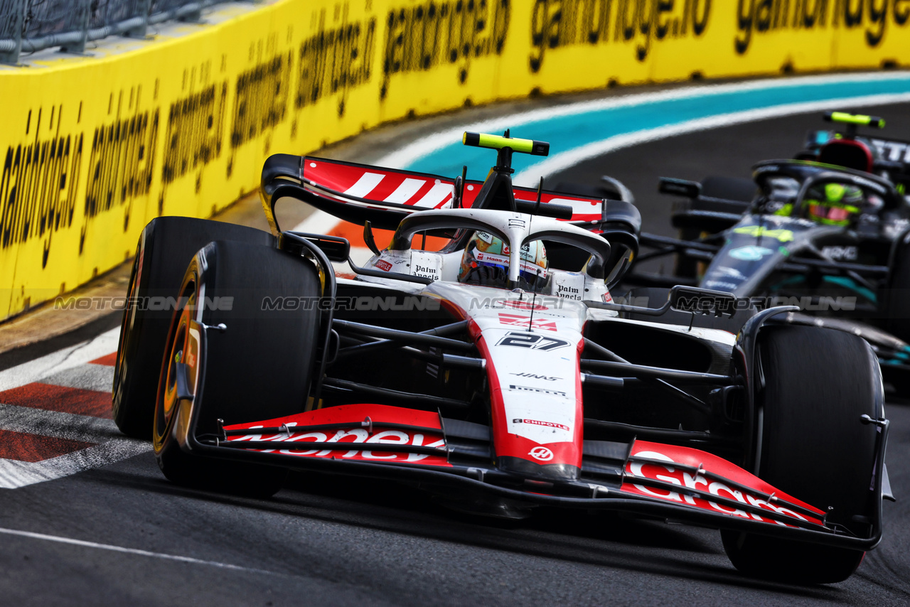 GP MIAMI, Nico Hulkenberg (GER) Haas VF-23.

07.05.2023. Formula 1 World Championship, Rd 5, Miami Grand Prix, Miami, Florida, USA, Gara Day.

 - www.xpbimages.com, EMail: requests@xpbimages.com ¬© Copyright: Coates / XPB Images