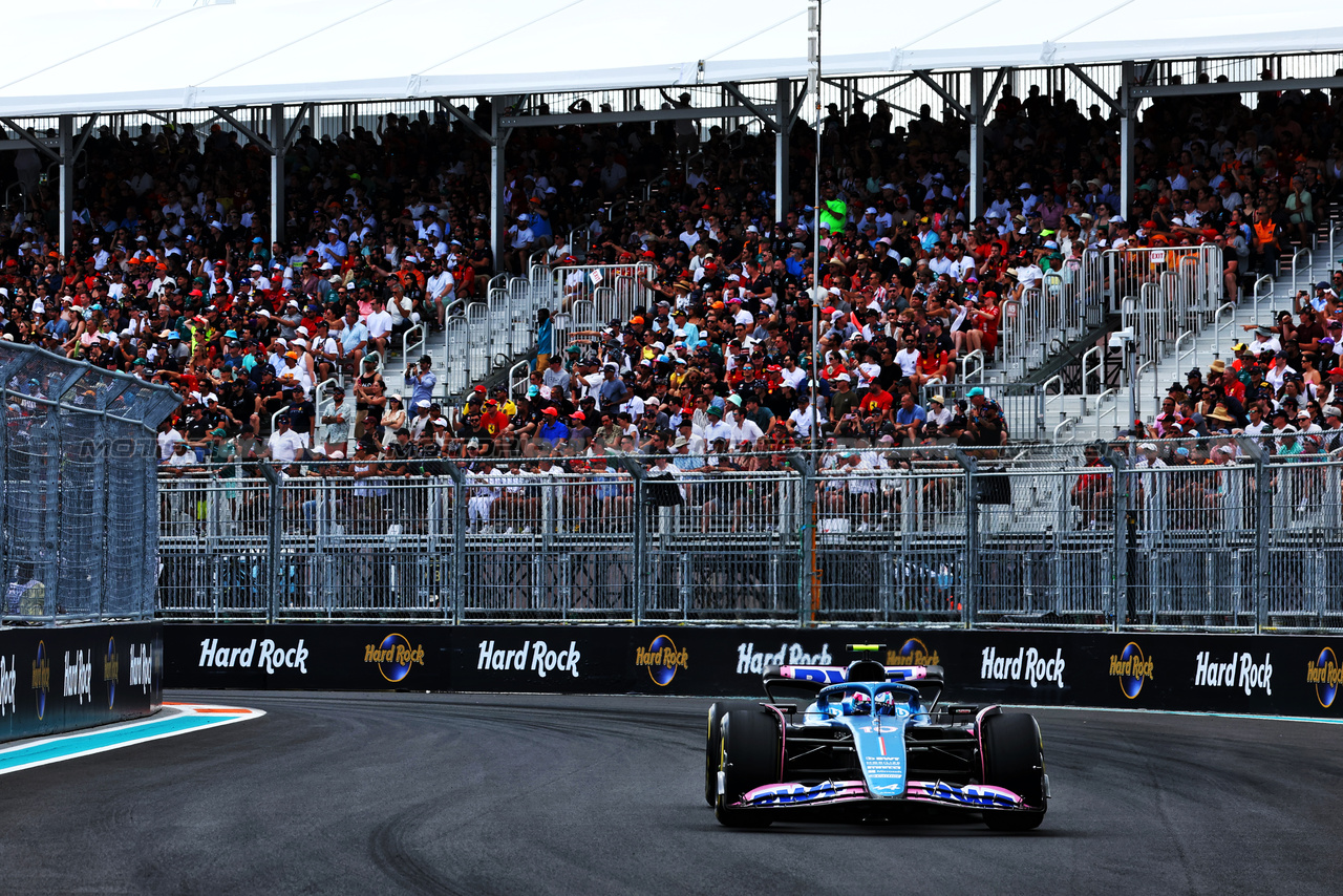 GP MIAMI, Pierre Gasly (FRA) Alpine F1 Team A523.

07.05.2023. Formula 1 World Championship, Rd 5, Miami Grand Prix, Miami, Florida, USA, Gara Day.

 - www.xpbimages.com, EMail: requests@xpbimages.com ¬© Copyright: Coates / XPB Images