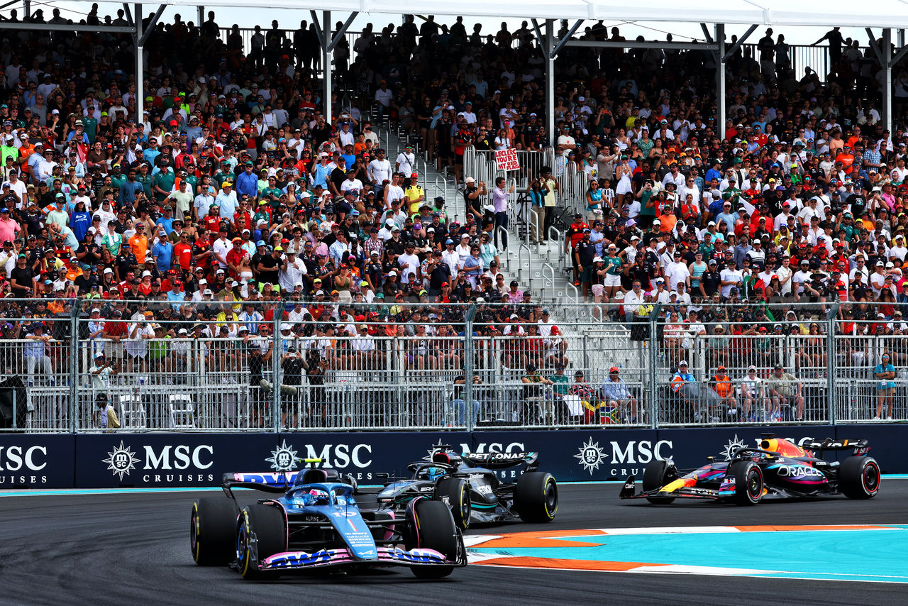 GP MIAMI, Pierre Gasly (FRA) Alpine F1 Team A523.

07.05.2023. Formula 1 World Championship, Rd 5, Miami Grand Prix, Miami, Florida, USA, Gara Day.

 - www.xpbimages.com, EMail: requests@xpbimages.com ¬© Copyright: Coates / XPB Images