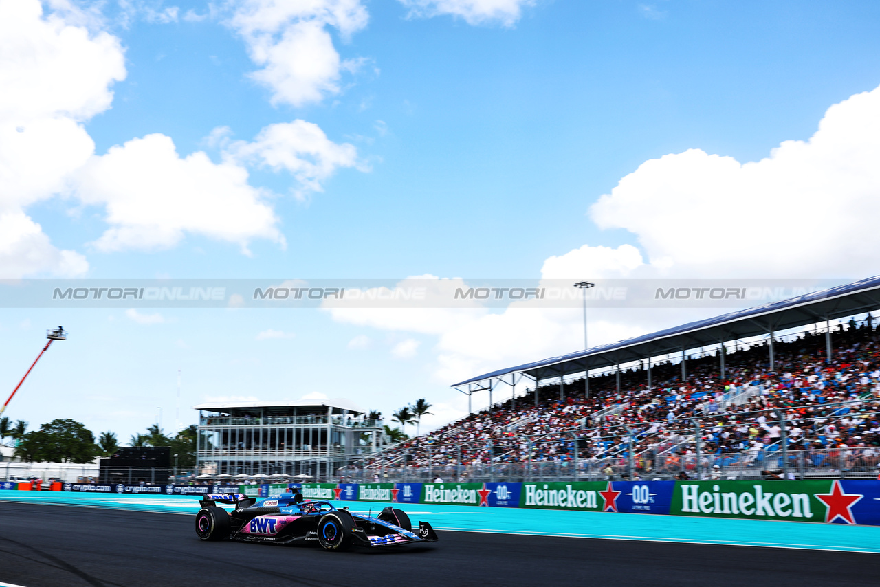 GP MIAMI, Esteban Ocon (FRA) Alpine F1 Team A523.

07.05.2023. Formula 1 World Championship, Rd 5, Miami Grand Prix, Miami, Florida, USA, Gara Day.

- www.xpbimages.com, EMail: requests@xpbimages.com ¬© Copyright: Charniaux / XPB Images