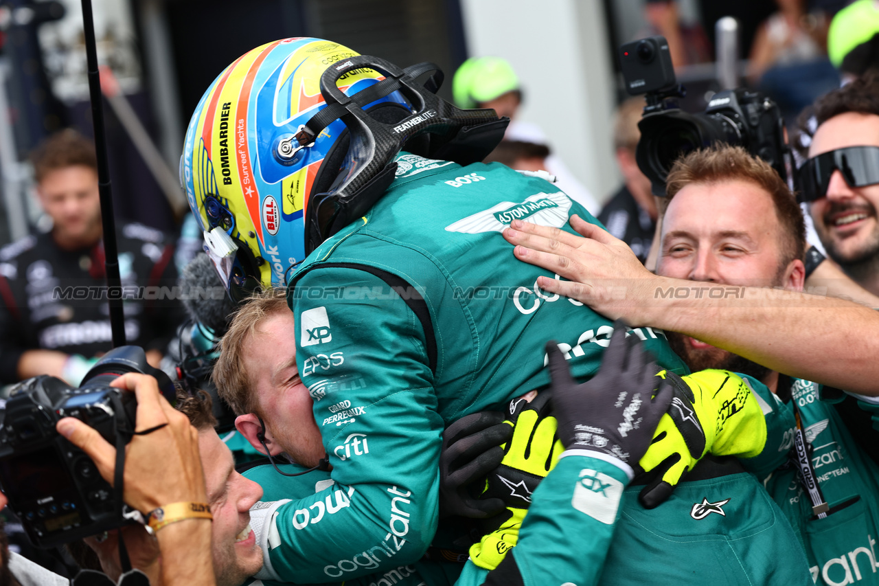 GP MIAMI, 3rd place Fernando Alonso (ESP) Aston Martin F1 Team.
07.05.2023. Formula 1 World Championship, Rd 5, Miami Grand Prix, Miami, Florida, USA, Gara Day.
- www.xpbimages.com, EMail: requests@xpbimages.com ¬© Copyright: Batchelor / XPB Images