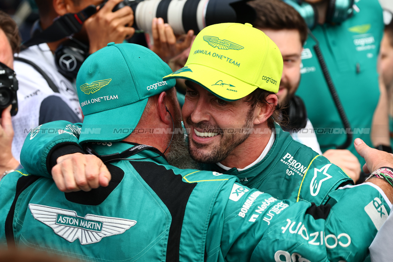 GP MIAMI, 3rd place Fernando Alonso (ESP) Aston Martin F1 Team.
07.05.2023. Formula 1 World Championship, Rd 5, Miami Grand Prix, Miami, Florida, USA, Gara Day.
- www.xpbimages.com, EMail: requests@xpbimages.com ¬© Copyright: Batchelor / XPB Images