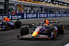 GP MIAMI, (L to R): Sergio Perez (MEX) Red Bull Racing RB19 e Max Verstappen (NLD) Red Bull Racing RB19 battle for the lead of the race.
07.05.2023. Formula 1 World Championship, Rd 5, Miami Grand Prix, Miami, Florida, USA, Gara Day.
- www.xpbimages.com, EMail: requests@xpbimages.com ¬© Copyright: Price / XPB Images