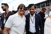 GP MIAMI, (L to R): Tom Cruise (USA) Actor with Mohammed Bin Sulayem (UAE) FIA President on the grid.
07.05.2023. Formula 1 World Championship, Rd 5, Miami Grand Prix, Miami, Florida, USA, Gara Day.
- www.xpbimages.com, EMail: requests@xpbimages.com ¬© Copyright: Moy / XPB Images