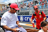 GP MIAMI, Lewis Hamilton (GBR) Mercedes AMG F1 e Carlos Sainz Jr (ESP) Ferrari on the drivers' parade.
07.05.2023. Formula 1 World Championship, Rd 5, Miami Grand Prix, Miami, Florida, USA, Gara Day.
- www.xpbimages.com, EMail: requests@xpbimages.com ¬© Copyright: Batchelor / XPB Images