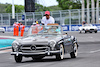 GP MIAMI, Lewis Hamilton (GBR) Mercedes AMG F1 on the drivers' parade.
07.05.2023. Formula 1 World Championship, Rd 5, Miami Grand Prix, Miami, Florida, USA, Gara Day.
- www.xpbimages.com, EMail: requests@xpbimages.com ¬© Copyright: Batchelor / XPB Images