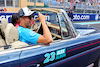 GP MIAMI, Alexander Albon (THA) Williams Racing on the drivers' parade.
07.05.2023. Formula 1 World Championship, Rd 5, Miami Grand Prix, Miami, Florida, USA, Gara Day.
- www.xpbimages.com, EMail: requests@xpbimages.com ¬© Copyright: Batchelor / XPB Images